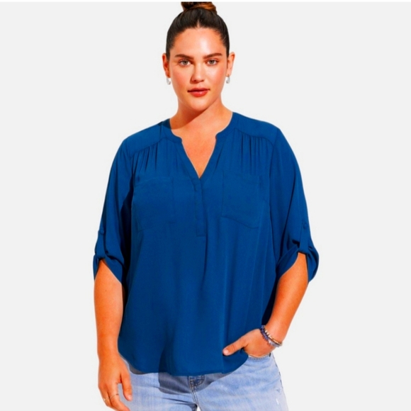 Pretty Torrid Royal Blue Harper Blouse Size 5X 28W New! - Picture 2 of 5